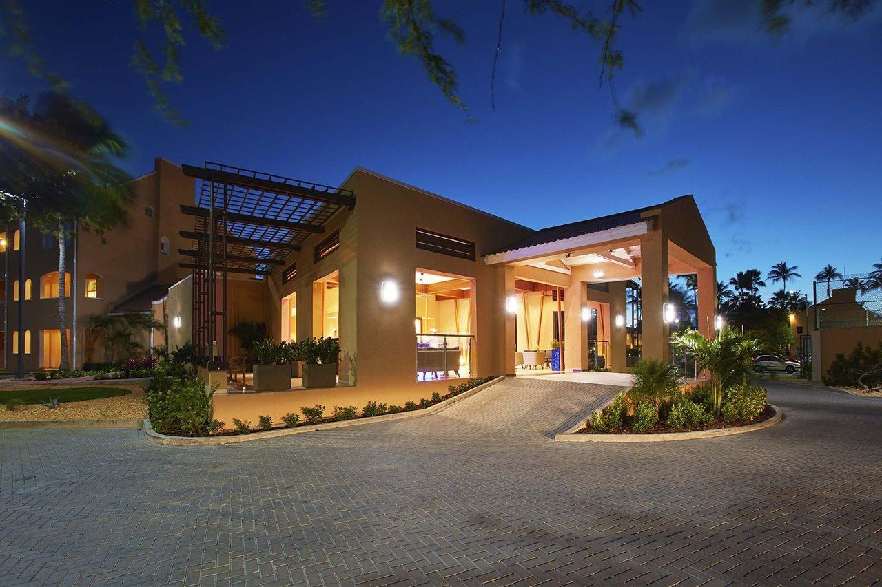 Divi Dutch Village Beach Resort Palm Beach Dış mekan fotoğraf